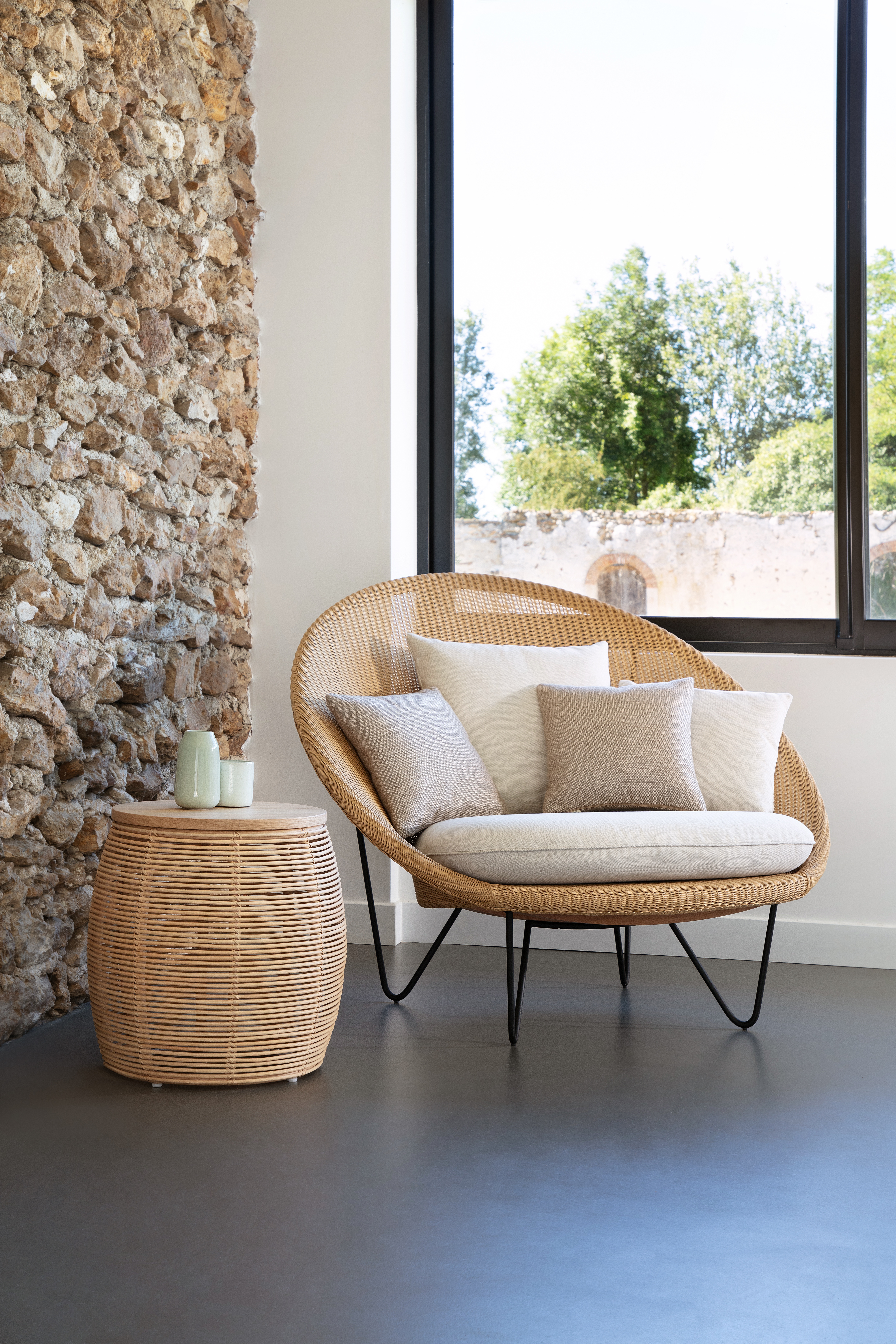 Vincent Sheppard_JoeLounge_ViviSideTable_A_XL